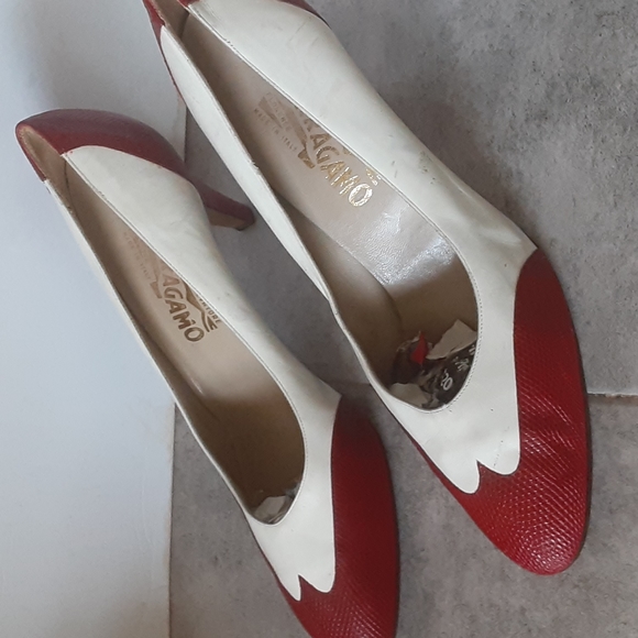SALVATORE  Ferragamo  sohes  size  10 sohes  women - Picture 2 of 5